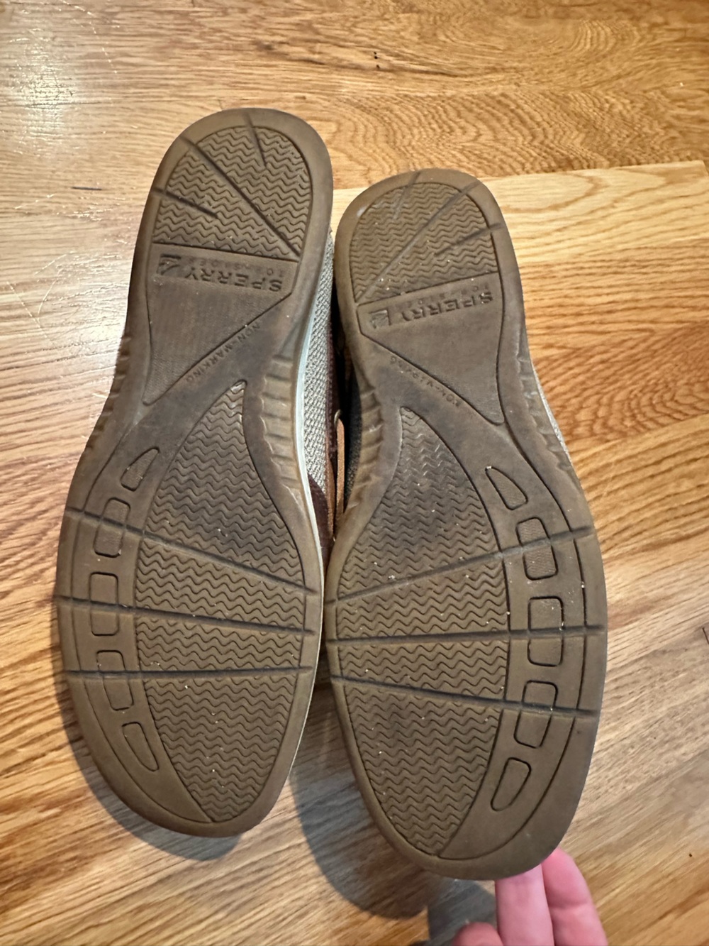 Women’s Sperry Brown Leather Boat Shoes with Tan Accents | Size 10 - Picture 8 of 8